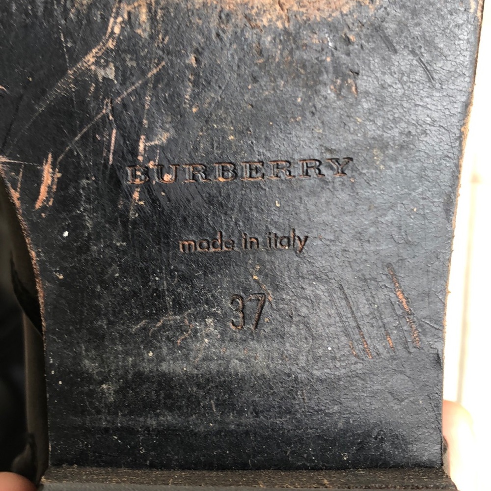 Burberry Knee Black Leather Boots - Picture 4 of 7